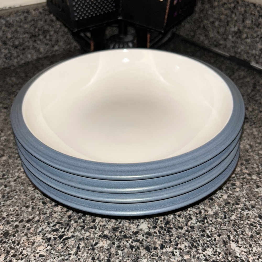 Set of 4 Jamie Oliver cereal/salad bowls